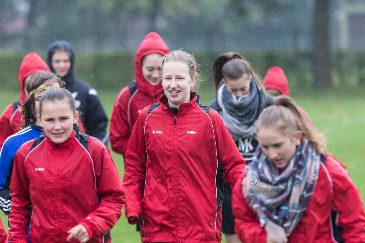 Bild 68 - B-Juniorinnen SV Henstedt Ulzburg - MSG Steinhorst Krummesse : Ergebnis: 4:0